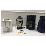 Collection of Small Kitchen Appliances K7D
