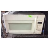 White GE Conventional Microwave Y4A