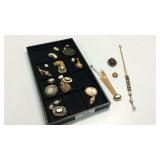 Vintage Pendants & Jewelry K16F