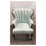 Upholstered Club Chair Z8A