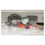 Collection of Bakeware K7E