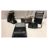 Vintage Polaroids, Radio & More Q7F