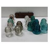 15 Insulators & Sign T9A