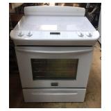 Frigidaire Range w Glasstop Stove S9B