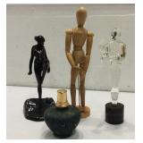 Figurines and More K10C