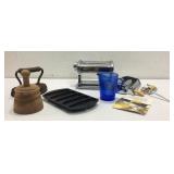 Vintage Kitchen Lot K9C