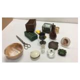 Miscellaneous Lot Decorative Items K8C