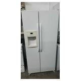 GE Double Door Refrigerator Y1C