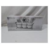 Like NEW 4-Piece Utensil Set Q14A