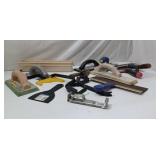 Assorted Drywall/Remodeling Tools Q12C