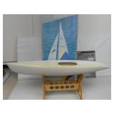 Radio Controlled Sailing Yacht Model in Box U9C