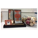 Assorted Prints, Baskets and More K12B