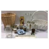 Baskets, Mugs, Glass Jars M11B