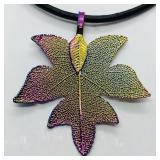 Natural Leaf Pendant Fashion Necklace SJC