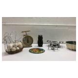 Vintage Kitchen Items & More K13B