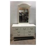 White Dresser w Mirror K12C