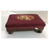 Vintage Ottoman M16D Vintage Ottoman M16D