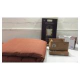 NEW Patio Cushion & More Fixtures K7E NEW Patio Cushion & More Fixtures K7E