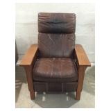 Mission Style Recliner K10B Mission Style Recliner K10B
