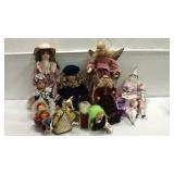 Collection of Vintage Dolls M8B