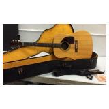 Hohner Hgo6 Acousic Guitar w Case & Extras K9C