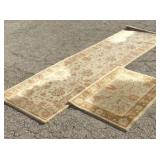 2 Matching Runner Rugs M9C