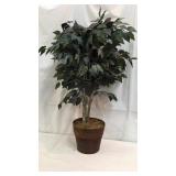 Faux Plant in Decorative Pot N9C