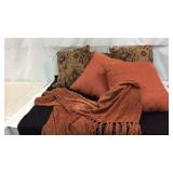 Comfy Pillows and Throw Blanket! S10C