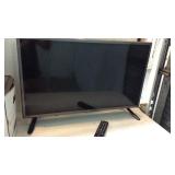 LG 31.5" Flatscreen TV Y6A