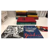 Signed Pete Rose Picture & Vintage Books Q5E