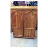 Wood Entertainment Center Z8A