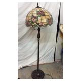 Floor Lamp w/ Stained Glass Shade Z7A