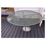 Outdoor Patio Round Table