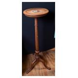 Kittenger Old Dominion Mahogany Plant Stand