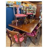 Mahogany Queen Ann Style Table w/Double