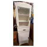 White Painted Kitchen Cabinet