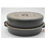 Vintage Nesco Oval Roaster
