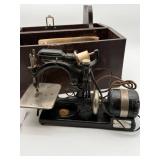 Wilcox & Gibbs Vintage Sewing Machine