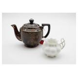 Brown Teapot & White Creamer