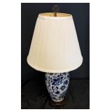 Blue & White Ceramic Ginger Jar Vase Lamp