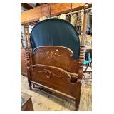 Quarter Sawn Oak Bed Full/Queen Size