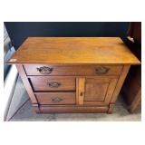 Tiger Oak Washstand
