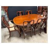 Mahogany Queen Ann Table & Chairs