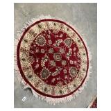 Round Oriental Style Rug 41" Diameter