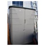RUBBERMAID OUTDOOR STORAGE UNIT