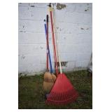 BROOMS & RAKE