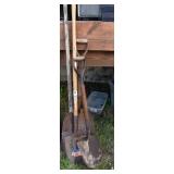 4 SHOVELS