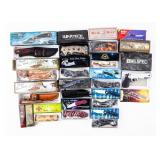 Knife Mixed Lot Of 19 Fixed Blade & Pocket Knives
