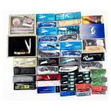 Knife Lot Of 28 Pocket Knives In Box Small & Micro