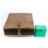 Motorola SH22GL Record Player & Box of 45